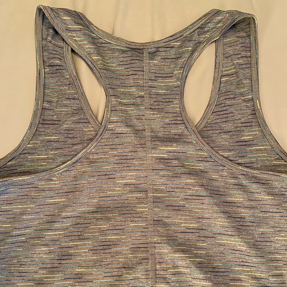 space dye workout tank - Picture 4 of 5